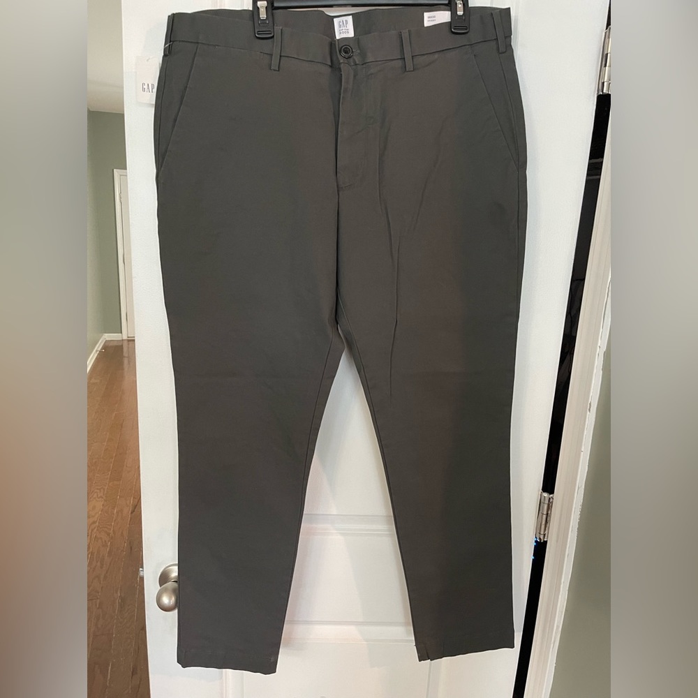 Men Gap Skinny fit pants